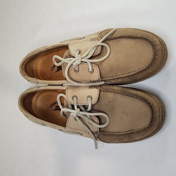 Tommy Bahama Sportside Boat Loafer shoes. Size 9.5 - Picture 2 of 8